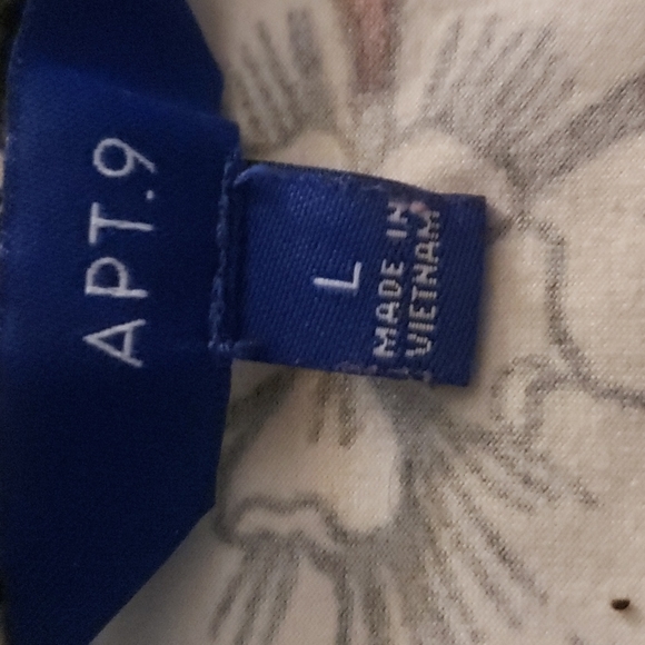 Blouse - Picture 2 of 5